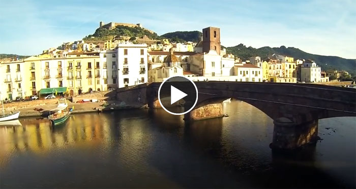 Video Sardegna  Bosa e fiume Temo dall'alto